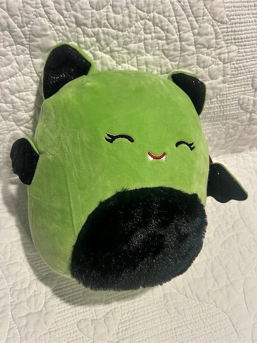 Squishmallows Leap The Bat Fuzzy Belly Halloween Green Black Plush 8" SQHW00956